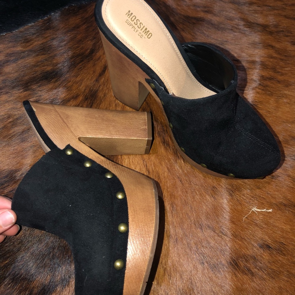 Studded clogs - Picture 3 of 3
